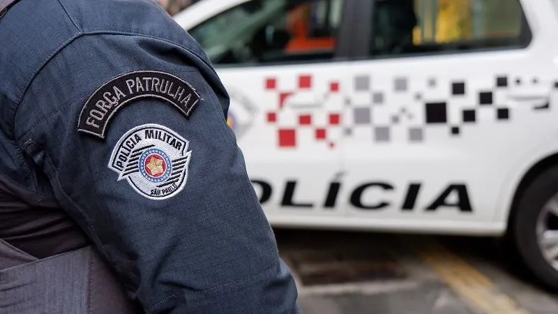 VEÍCULO ROUBADO É RECUPERADO ÁREA DO 5º BPM/M