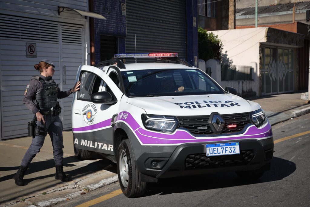 patrulha-sp-mulher-segura-prende-homem-por-violencia-domestica-e-estupro-na-capital